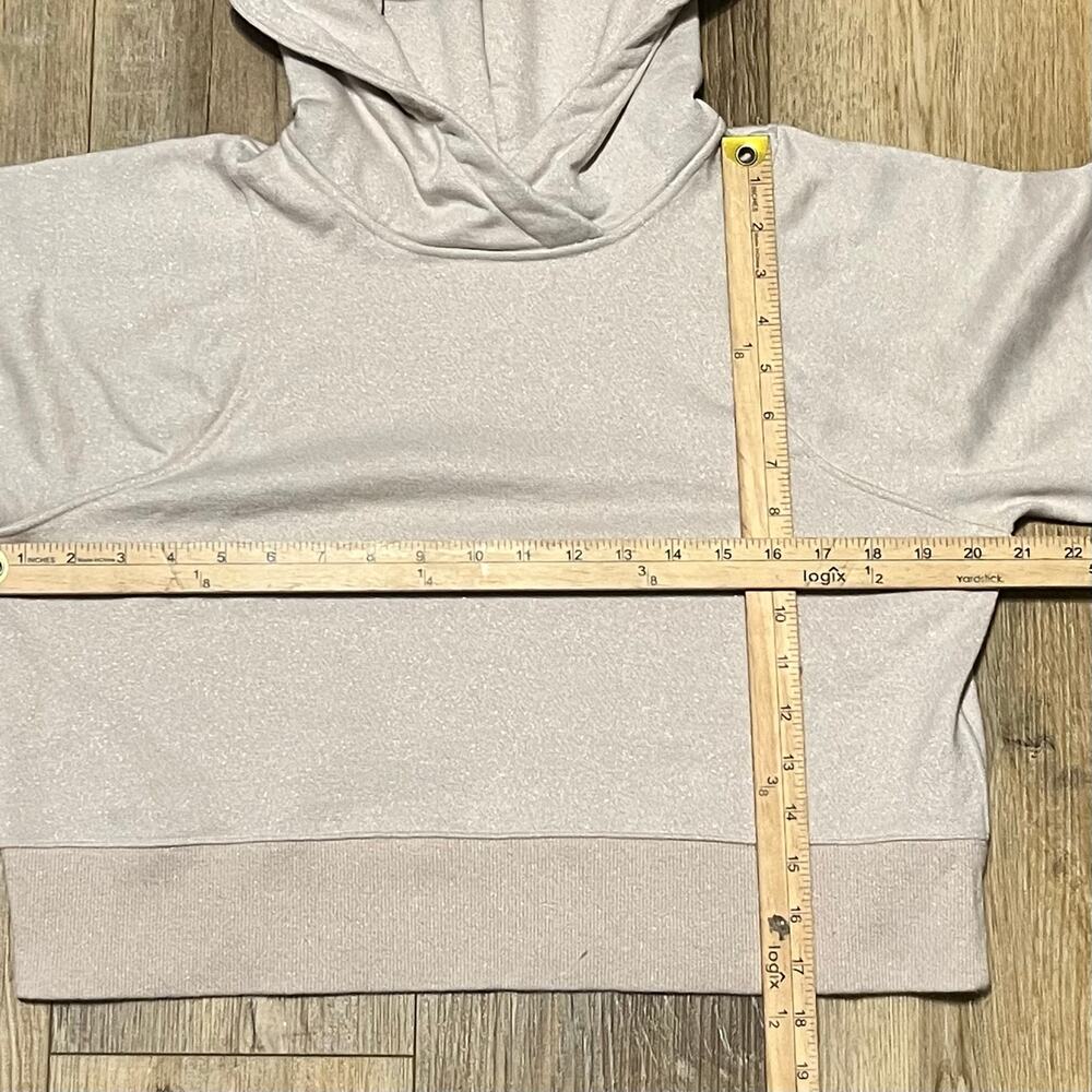 Lululemon Loungeful Cropped Hoodie Spark Bone/Beige Sz 6 Gold Shimmer W3GE3S - Picture 7 of 7
